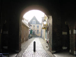 Poort en straat